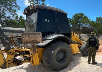 Polícia Militar prende dois homens por suspeita de crime ambiental em  São Cristóvão