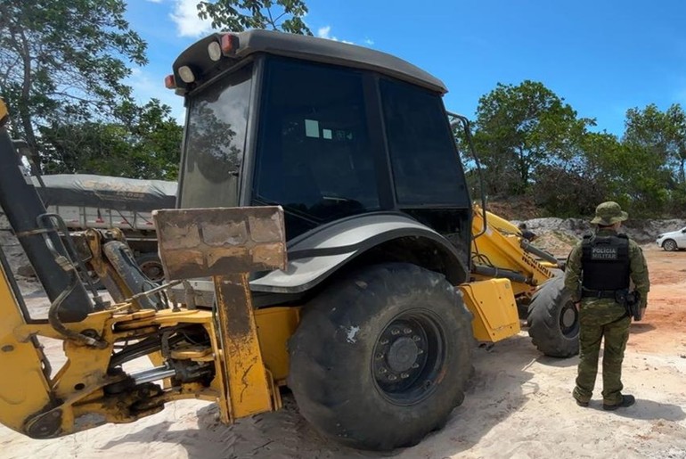 Polícia Militar prende dois homens por suspeita de crime ambiental em  São Cristóvão