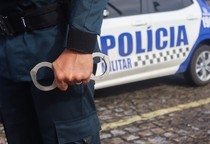 Foragido da Justiça é preso após tentar fugir de abordagem no Bairro São José