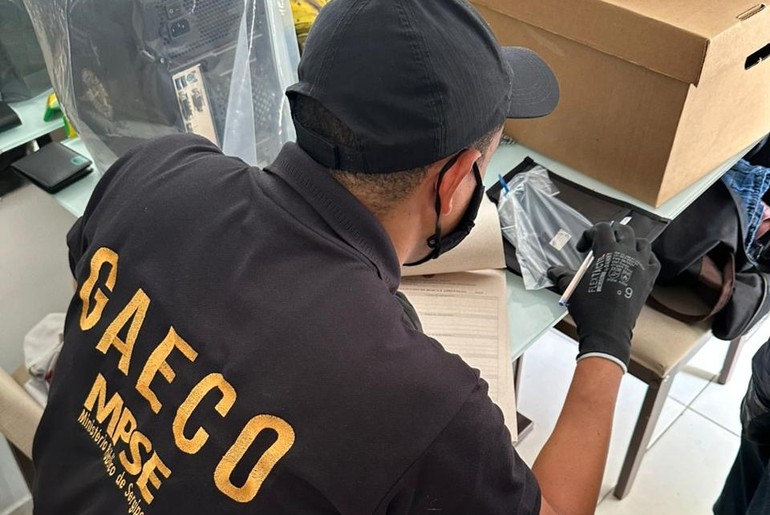 Operação contra organização neonazista tem cumprimento de mandado de prisão em Aracaju