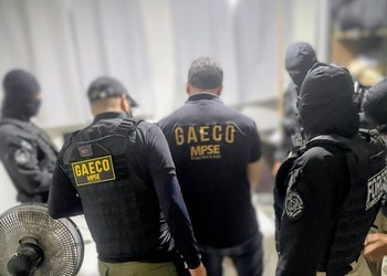 Ministério Público de Sergipe cumpre mandados contra policiais investigados por tortura e morte na Bahia