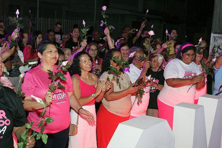 Amo abrirá 'Campanha Outubro Rosa 2025' com apresentações e iluminação da sede