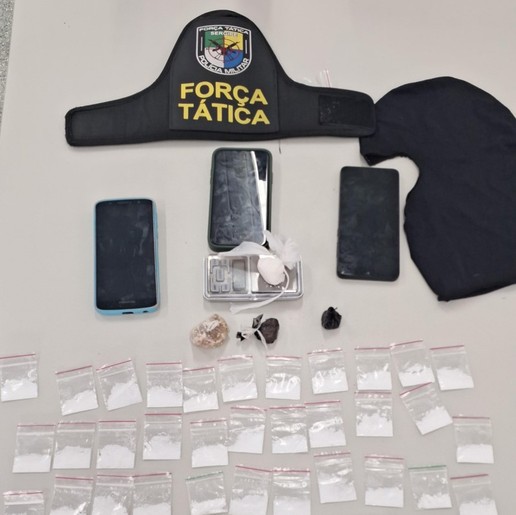 Homem é preso por tráfico de drogas no Bairro Ponto Novo, em Aracaju