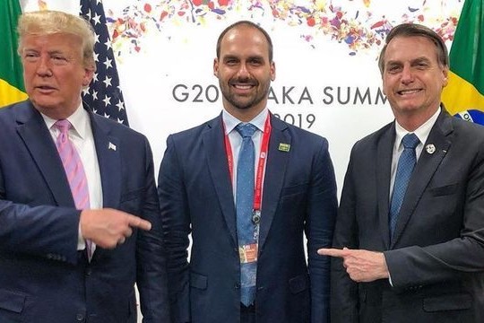 Inquérito da PF indicia Bolsonaro e Eduardo por tentativa de sanções dos EUA