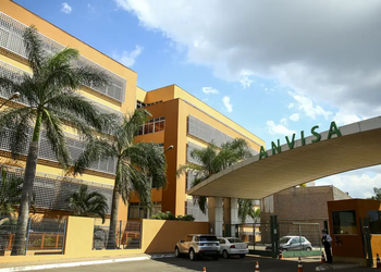 Anvisa proíbe suplementos e energéticos com adição de ozônio