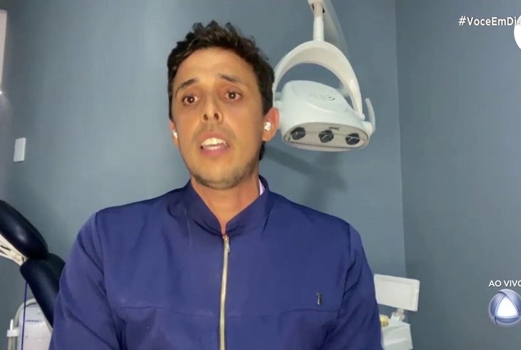 Dia do dentista: Profissional transforma sorrisos