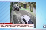 Câmeras de segurança flagram furto de tonel no bairro Coroa do Meio, em Aracaju