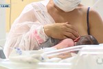 Ingestão de álcool por gestantes pode causar doenças no bebê; entenda