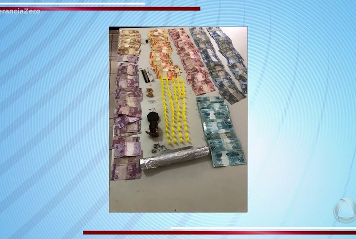 Em Carira, polícia desarticula ponto de venda de drogas e prende suspeito
