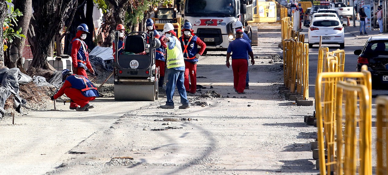 Obra de requalificação viária e urbanística do corredor Hermes Fontes entra na reta final