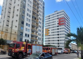 Panela esquecida no fogo provoca princípio de incêndio em apartamento na Zona Sul de Aracaju