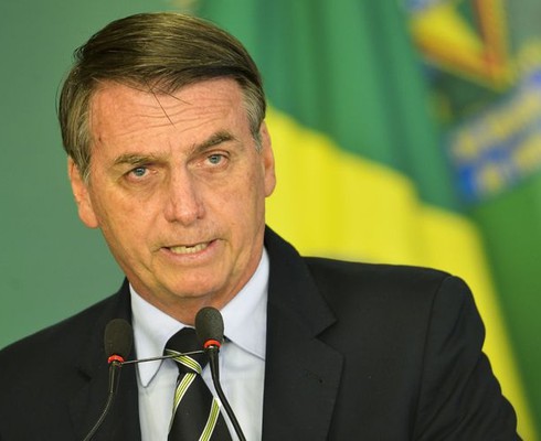 Jair Bolsonaro fará primeiro pronunciamento nesta terça-feira (1º)