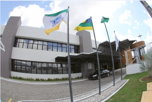 Justiça aponta sobrepreço na compra de ônibus e determina retomada de licitação do transporte em Aracaju
