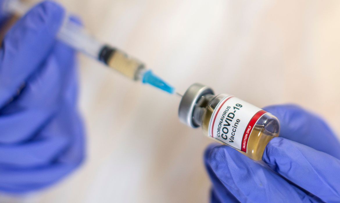 Pfizer prevê implantação de vacina contra covid-19 na América Latina