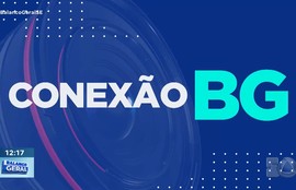 Ônibus do transporte coletivo ficam atolados no final de linha do Guajará, em Socorro