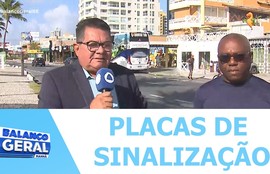 Placas de sinalização arrancadas geram problemas para taxistas estacionarem na Orla de Atalaia