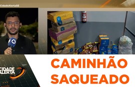 Três homens são presos por saquear caminhão que capotou em Estância