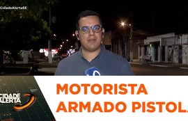 Motorista é flagrado armado com pistola na orla de Atalaia em Aracaju