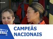 Corpo de Bombeiros recepciona campeãs nacionais em simulado de combate a incêndio com vítima