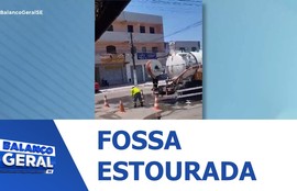 Fossa estourada há mais de um mês está causando transtornos a moradores do Bairro América