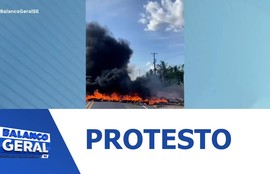 Moradores do Povoado Lagoa Redonda protestam contra a falta d'água na região