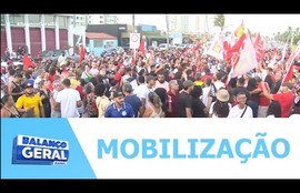 Manifestação contra pl da dosimetria e anistia a condenados pelo 8/1 é realizada em Aracaju