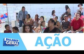 'Faça uma criança feliz' leva alegria para a criançada do bairro São Conrado em Aracaju