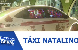 Decoração natalina em táxi lotação da Barra dos Coqueiros chama a atenção por onde passa