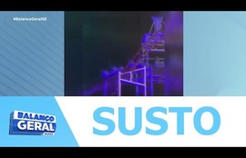 Montanha-russa para na Orla da Atalaia e deixa pessoas assustadas