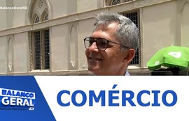 Movimentação intensa no Centro de Aracaju na véspera de Natal