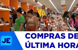 Comércio bem movimentado no centro de Aracaju e nos shoppings da capital na véspera de Natal
