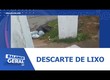 Lixo descartado em via pública gera conflito entre vizinhos e vira caso de polícia no bairro Olaria