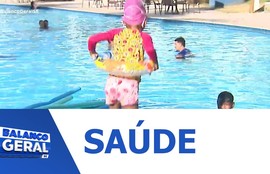 A cor da roupa do seu filho pode ser decisiva para um verão seguro