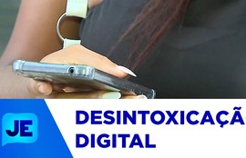Pesquisa revela que até mesmo breves pausas do ambiente digital podem ser benéficas para a saúde