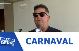 Durval Lelys comanda o Bloco “Por Amor ao Iate” no pré -carnaval de Aracaju