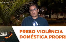 Homem vai pra cima de esposa com machado, foge da polícia e leva filho do casal de um ano