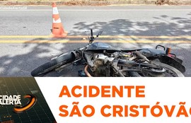 Motociclista fica ferido após colisão com carro na SE- 065, em São Cristóvão