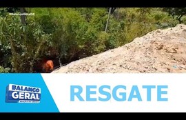 Corpo de Bombeiros resgatam cadáver em decomposição no bairro Soledade