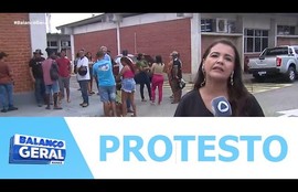 Famílias da comunidade Gameleira ocupam a Cehop em protesto por moradia