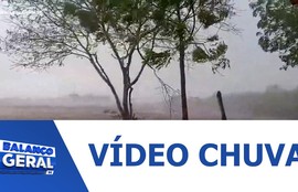 A chuva encheu os riachos em Poço Redondo e renovou a esperança