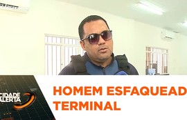 Homem é esfaqueado por adolescente após confusão no terminal do mercado