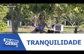 Famílias trocam folia por sossego