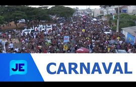 Na Barra dos Coqueiros a festa reuniu milhares de pessoas durante os quatro dias de carnaval