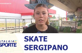 Sergipana de 15 anos sonha em se tornar skatista profissional