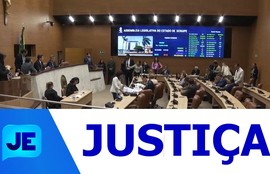 Ministério Público quer o cancelamento de aposentadorias concedidas a 11 deputados e ex-parlamentares