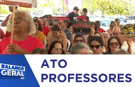 Mesmo após justiça determinar suspensão da greve dos professores, categoria segue paralisada