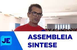 Greve dos professores foi suspensa após votação da categoria durante assembleia