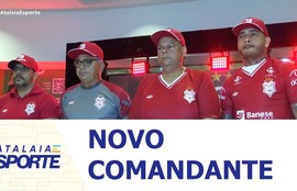 Flávio Araújo de 63 anos é apresentado oficialmente como novo técnico do Sergipe