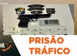 Suspeito de tráfico é preso com drogas e simulacro de arma de fogo em Capela