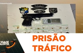 Suspeito de tráfico é preso com drogas e simulacro de arma de fogo em Capela